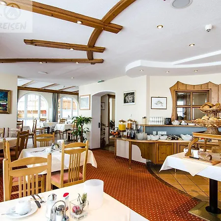 Daniel Hotel 4*